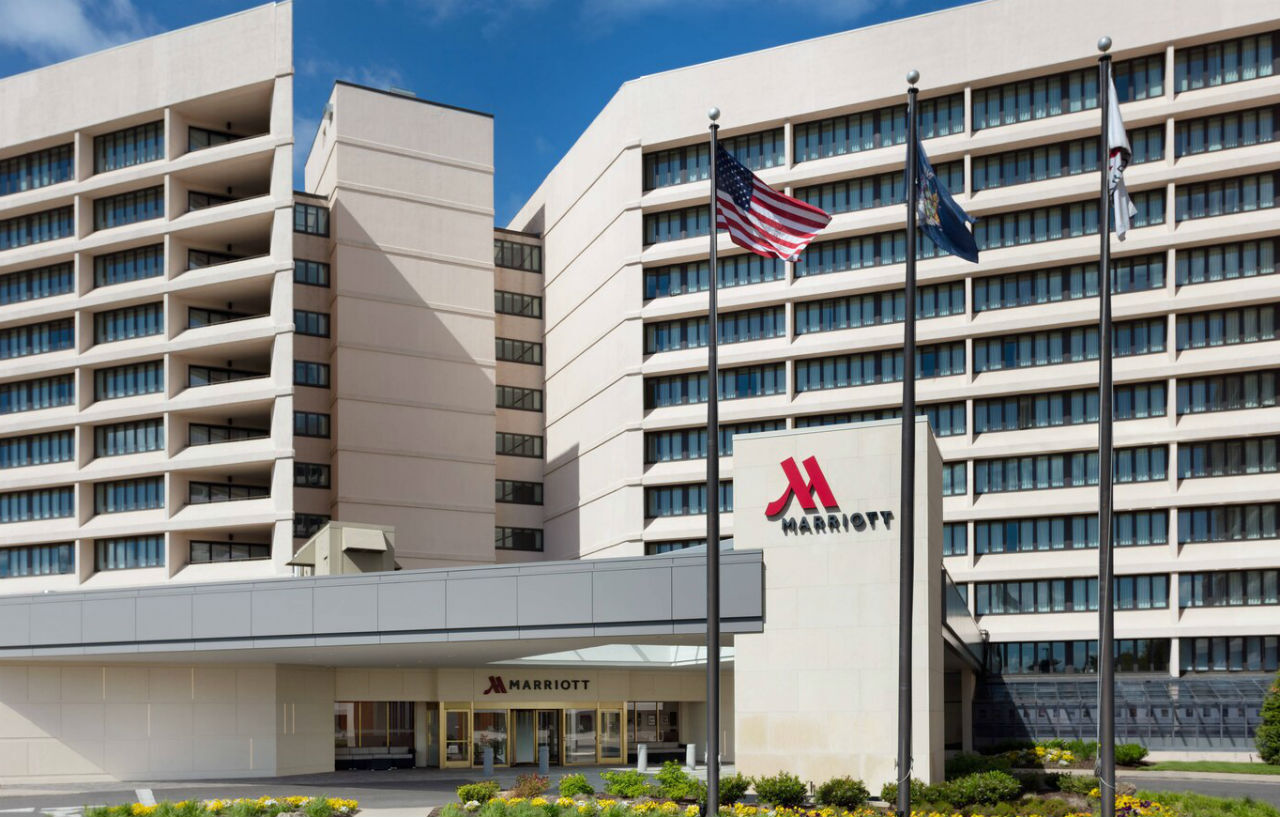 Long Island Marriott Hotel Uniondale Esterno foto